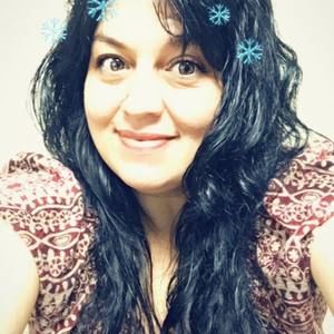 Meet your Posher, Sandra